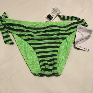 NWT OAKLEY stripes Swimwear